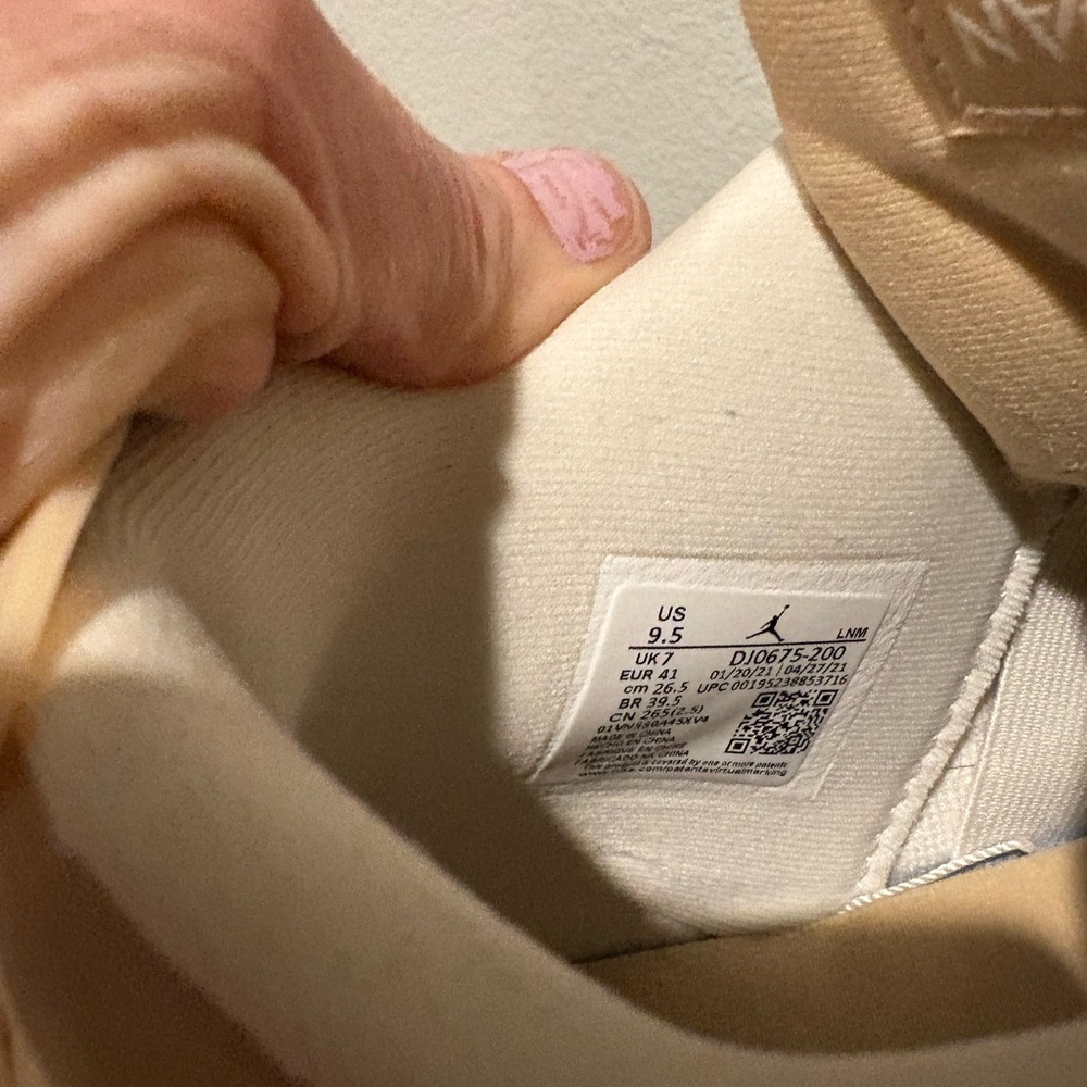 Jordan Women's Sneakers in Tan and White - Picture 12 of 12